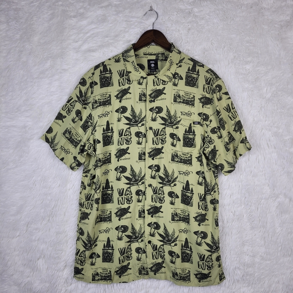 Vans Off The Wall Get Outdoors Short Sleeve Button Up Mens Med Green AOP Skate